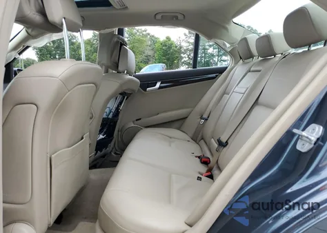 2013 Mercedes-Benz C 300 4Matic from USA, damaged, VIN WDDGF8ABXDA821415